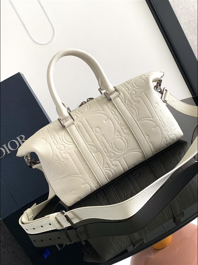 2025228Y 540P203145625